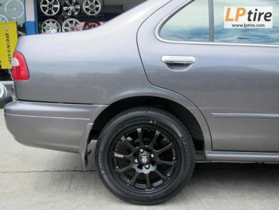 Nissan Sunny + ล้อแม็ก Sparco Drift (S987) 15นิ้ว สีดำด้าน + ยาง DUNLOP LM703 195/55-15