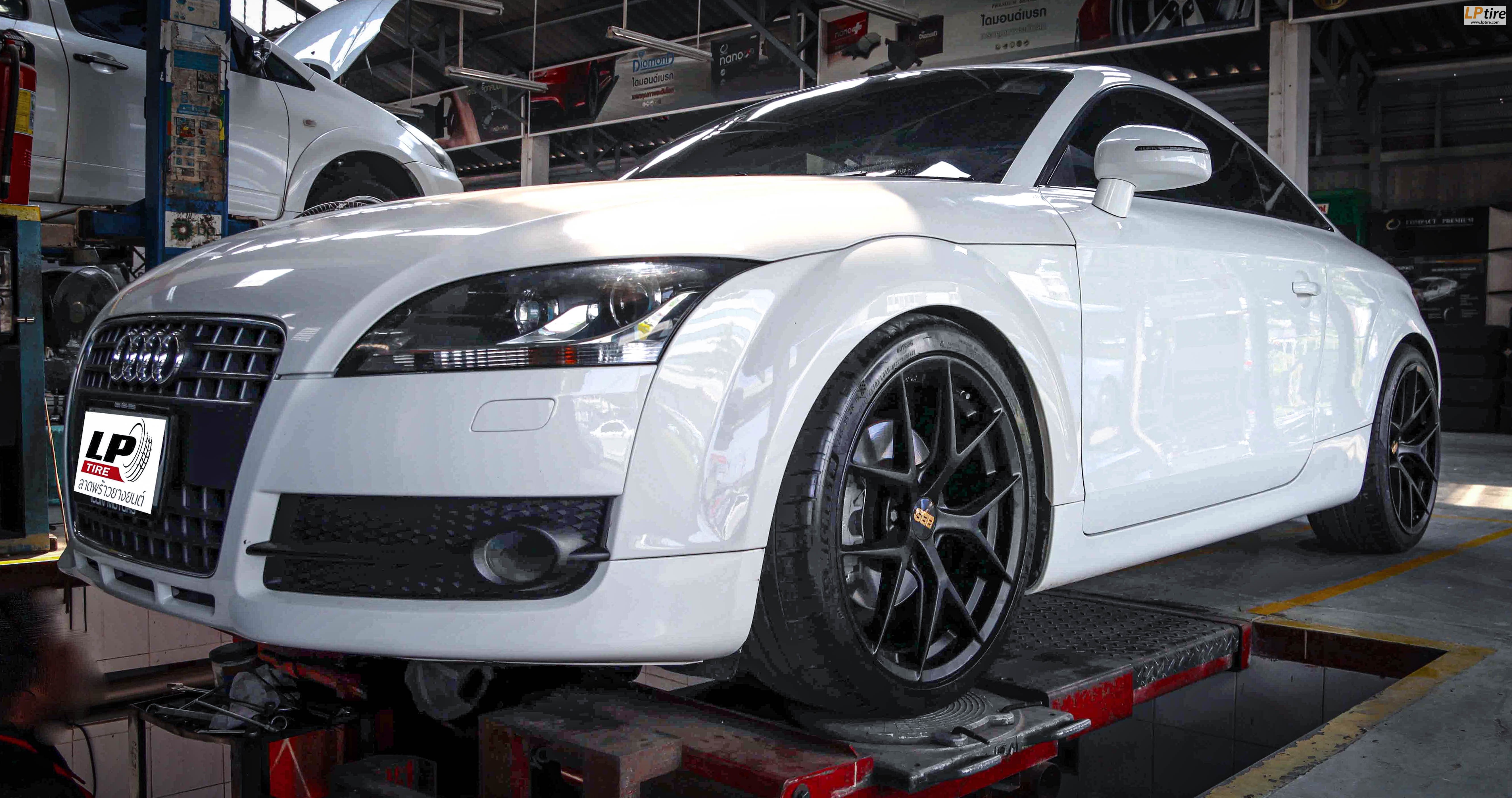 #AUDI#TT จัดแม็ก #FIR-601 F 19x8 ET35 5x112 #ดำด้าน + #FIR-616 R 19x9.5 ET38 5x112 #ดำด้าน ใส่ยางเดิมสวยงามลงตัว