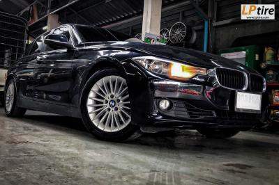  BMW 3 Series F30 เข้ามาเปลี่ยนล้อแม็กมือสอง BMW แท้ ขอบ 17