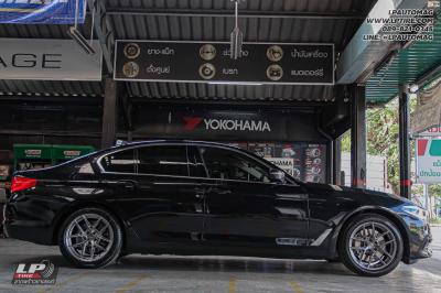 รถ - BMW 530E ล้อแม็ก - VAGE VF013 SILVER TITANIUM/BRUSH สเปค -18x8.5 ET35 5x114.3-5x112
รัดยาง - PIRELLI Cinturato P7 เบอร์- 245/45 R18