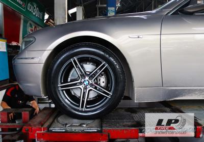 BMW 7 Series E65 730i จัดล้อแม็ก VD5086 5x120 ล้อหน้า18x8 ET35 เทาหน้าเงา ล้อหลัง 18x9 ET30 เทาหน้าเงา  ใช่ยางเดิมยังสวยลงตัว