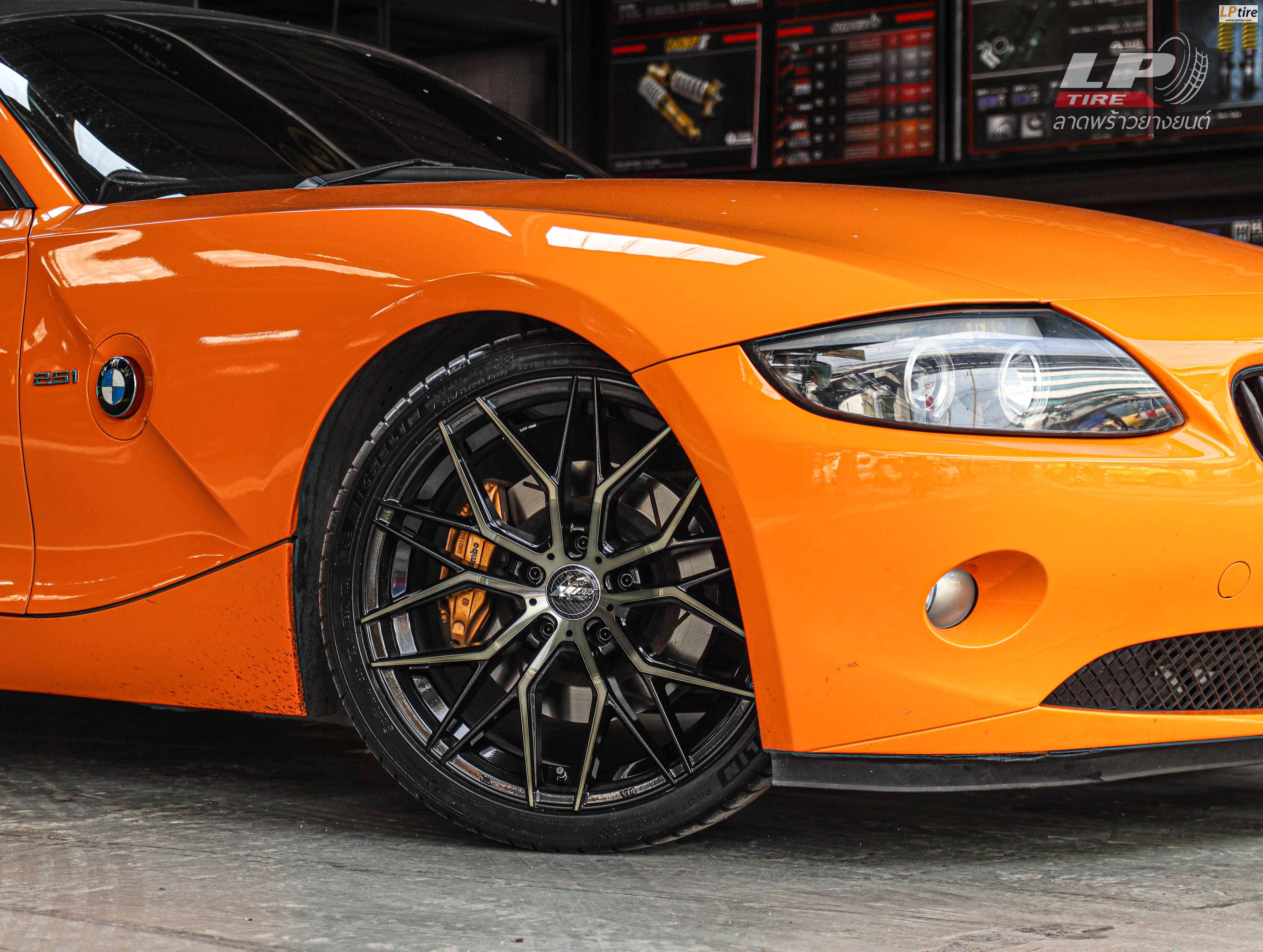 รถ - BMW Z4 I (E85) ล้อแม็ก - 305FORGED FT-107 ดำเงากลึงหน้าเคลือบแลคชา สเปค - 19x8.5 ET32 5x120 ล้อแม็ก - 305FORGED FT-107 ดำเงากลึงหน้าเคลือบแลคชา สเปค - 19x9.5 ET35 5x120 รัดยาง - MICHELIN Pilot Sport 4 เบอร์ - 235/35-19 รัดยาง - MICHELIN Pilot Sport 4
เบอร์ - 265/30-19