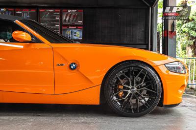 รถ - BMW Z4 I (E85) ล้อแม็ก - 305FORGED FT-107 ดำเงากลึงหน้าเคลือบแลคชา สเปค - 19x8.5 ET32 5x120 ล้อแม็ก - 305FORGED FT-107 ดำเงากลึงหน้าเคลือบแลคชา สเปค - 19x9.5 ET35 5x120 รัดยาง - MICHELIN Pilot Sport 4 เบอร์ - 235/35-19 รัดยาง - MICHELIN Pilot Sport 4
เบอร์ - 265/30-19