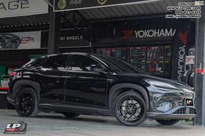 รถ - BYD SEALION 7 ล้อแม็ก - VAGE VF08S FlowForming BLACK สเปค - 20x9 ET38 5x120
ยาง - YOKOHAMA V553 เบอร์ - 245/45-20