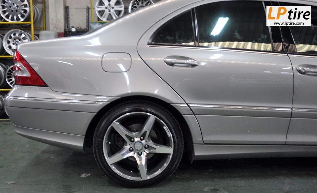 Benz C-Class W203 C220 + ล้อแม็กลาย AMG Edition 4 17นิ้ว สีเทาหน้าเงา + ยาง DUNLOP LM703 215/45-17