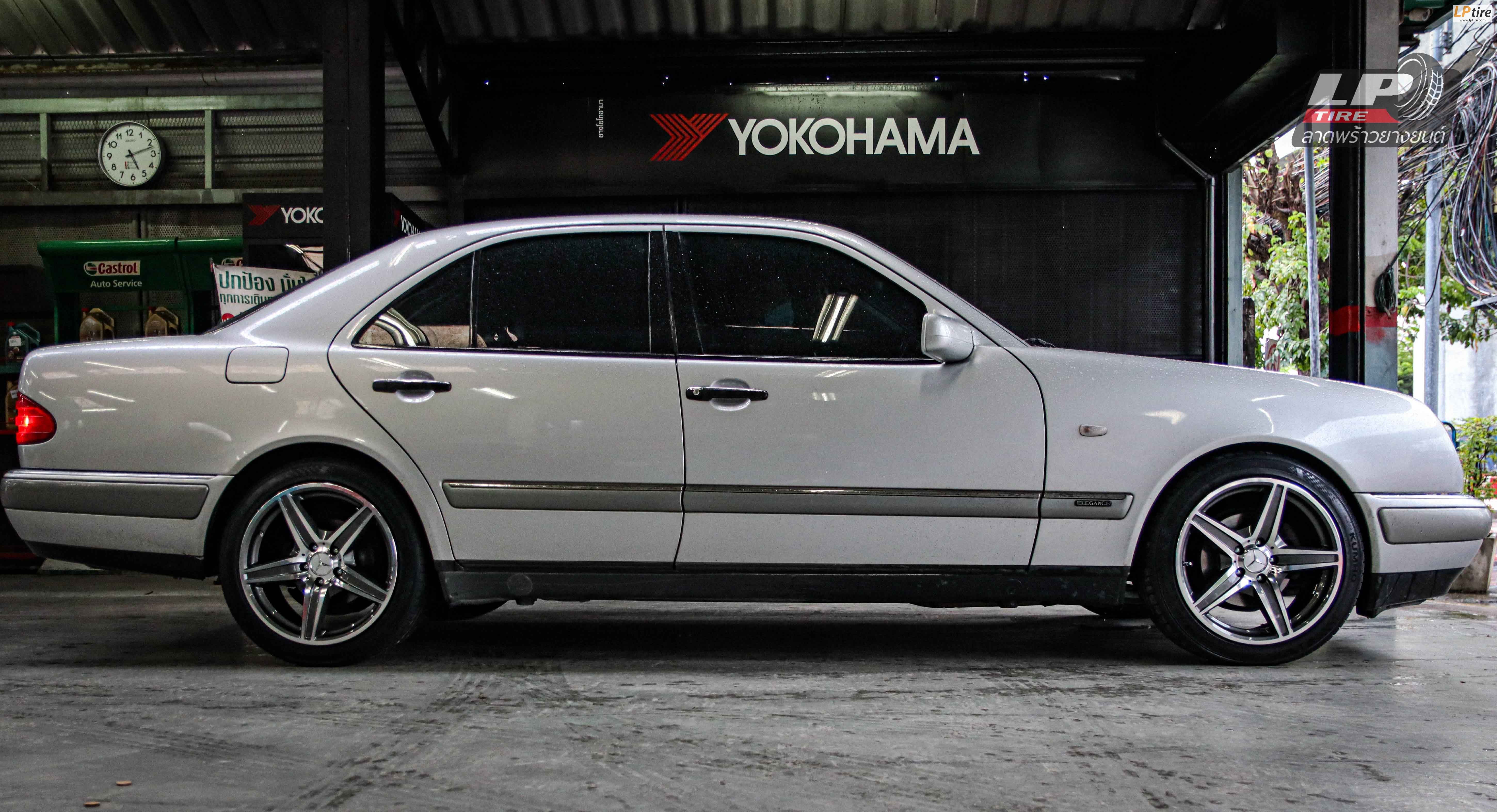 รถ - BENZ E240 ล้อแม็ก - AMG STYLE 6 เทากลึงหน้าเงา สเปค - 18x8.5 ET35 5x112 รัดยาง - KUMHO ECSTA PS71 เบอร์ - 225/45-18
 