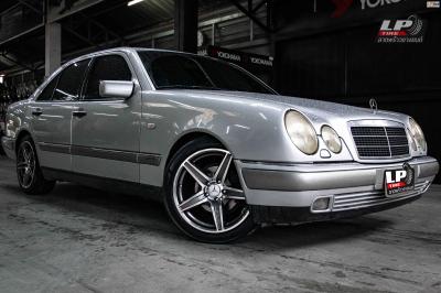 รถ - BENZ E240 ล้อแม็ก - AMG STYLE 6 เทากลึงหน้าเงา สเปค - 18x8.5 ET35 5x112 รัดยาง - KUMHO ECSTA PS71 เบอร์ - 225/45-18
 