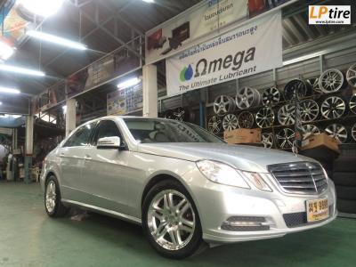 BENZ E-Class W212 E200 เปลี่ยนล้อแม็กไปกับล้อแม็กลาย Block6 ขอบ17นิ้วET30 สี Hiper Silver ขอบเงา หล่อไปเลยในสไตล์ BENZ