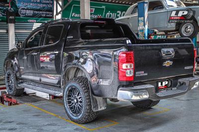 รถ - CHEVROLET COLORADO ล้อแม็ก - LENSO INTIMIDATOR3 ดำด้านหน้าเงาด้าน สเปค - 18x9 ET20 6x139.7 ยาง - BF-GOODRICH A/T TA K02 เบอร์ - 285/60-18