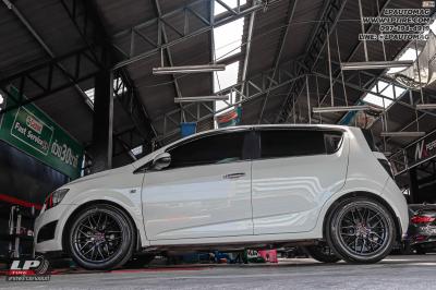 รถ - CHEVROLET SONIC ล้อแม็ก - SSW S348 ดำด้าน สเปค - 17x8 ET38 4x100 ยาง - Bridgestone
เบอร์ - 225/50-17