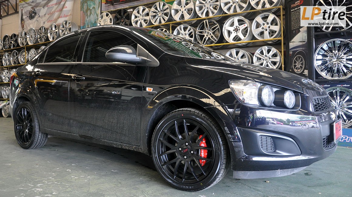 Chevrolet Sonic + ล้อแม็ก SSW M341 17นิ้ว สีดำด้าน + ยาง YOKOHAMA EARTH-1 215/45R17