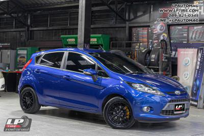 รถ - FORD FIESTA&nbsp;ล้อแม็ก - LENSO YETI ดำด้าน สเปค - 15x6.5 ET35 4x100&nbsp;รัดยาง - LENSO D-1CS
เบอร์ - 195/55-15