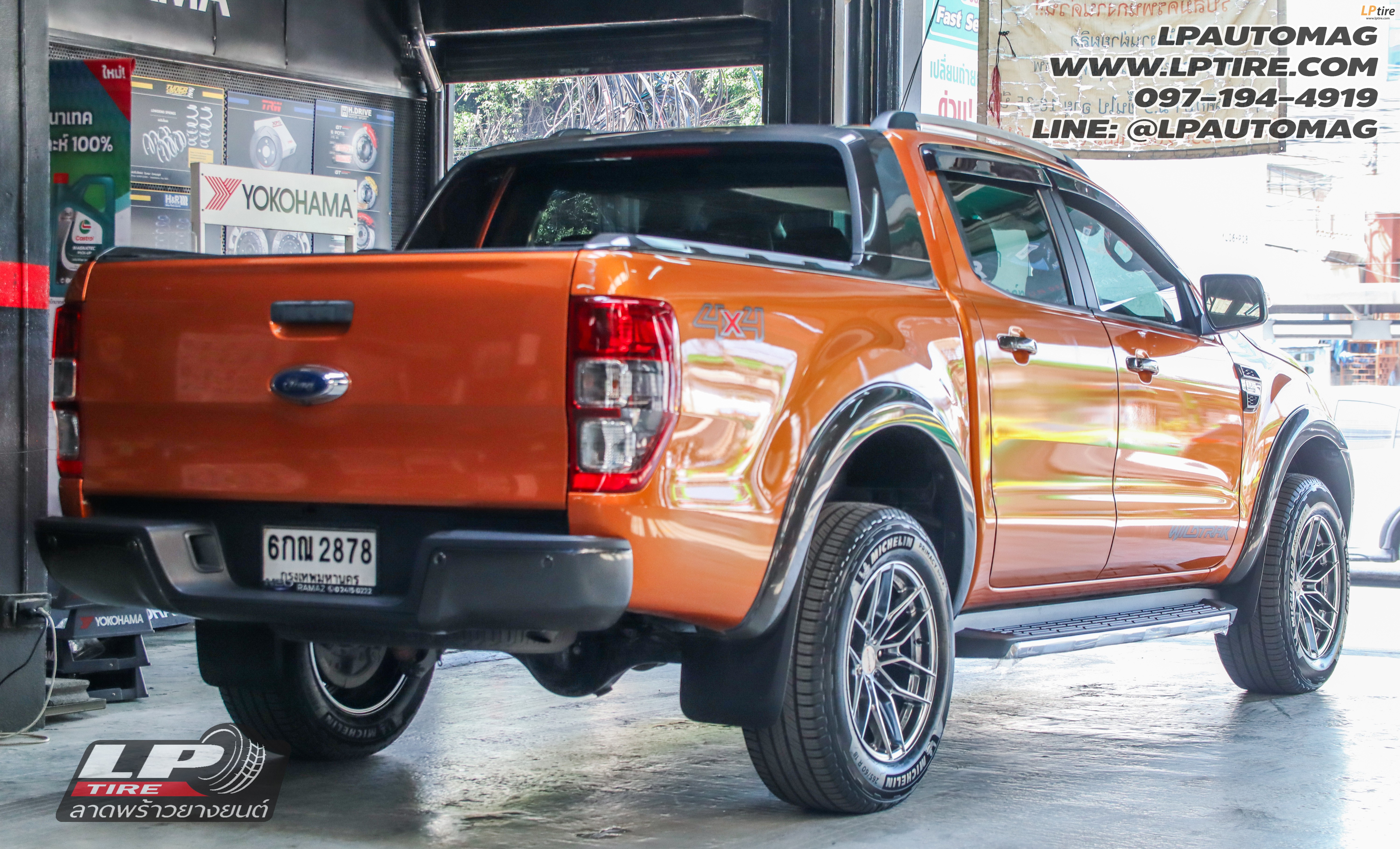 รถ - FORD RANGER
ล้อแม็ก LENSO VT3(LiteTech+) Hyper Black
สเปค - 18x9 ET15 6x139.7
ยาง - MICHELIN PRIMACR SUV+
เบอร์ - 265/60-18