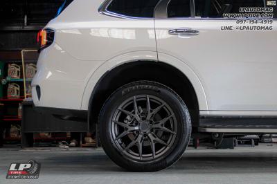 รถ - FORD EVEREST ล้อแม็ก - VAGE VF04 SUV DABK GM FLAT สเปค -20x9 ET15 6x139.7 ยาง - GOODYEAR เบอร์ - 255/55R20