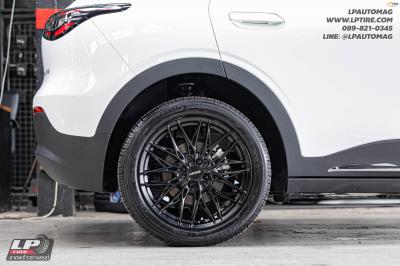 รถ - GEELY EX2 ล้อแม็ก - LENSO YETI ดำด้าน สเปค - 17x7.5 ET35 4x100 ยาง - MICHELIN PRIMACY 5
เบอร์ - 215/50-17
