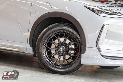 รถ - GEELY EX5&nbsp;ล้อแม็ก - VAGE VF032 FlowForming V-BLACK สเปค - 18x8.5 ET35 5x114.3-5x112
ใช้ยางเดิม