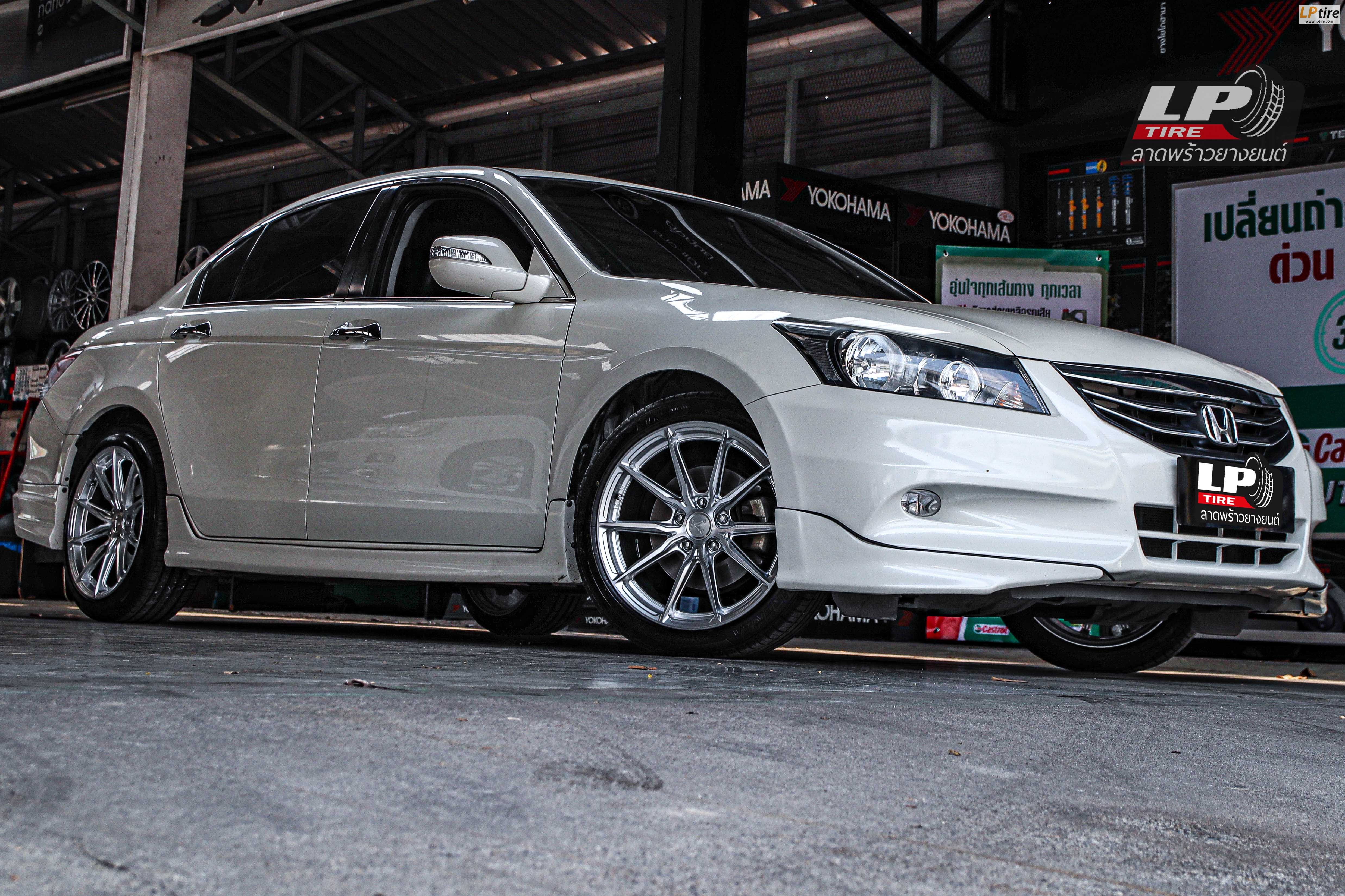 รถ - Honda Accord ล้อแม็ก - #VAGE #VF01 HSหน้าเงา สเปค - 18x8.5 ET35 5x112-5x114.3
รัดยาง - FIRENZA ST-01A เบอร์- 225/45-18