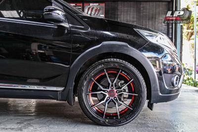 รถ - HONDA BRV ล้อแม็ก - TORQ SUN ดำหน้าเงาอันเดอร์คัตแดง สเปค - 17x7 ET35 5x114.3
ยาง - YOKOHAMA AE51 เบอร์ -215/50-17