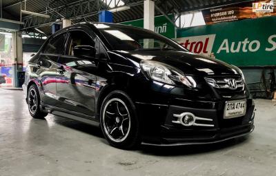 Honda Brio + แม็ก Lenso D1RS ขอบ 15นิ้ว สีดำขอบเงา