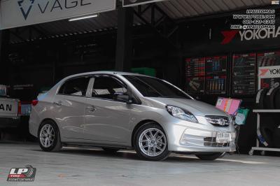 รถ - HONDA BRIO ล้อแม็ก - LENSO JAGER NOVA เงินด้าน สเปค - 15x7 ET35 4x100 ยาง - YOKOHAMA V701 เบอร์ - 195/55-15