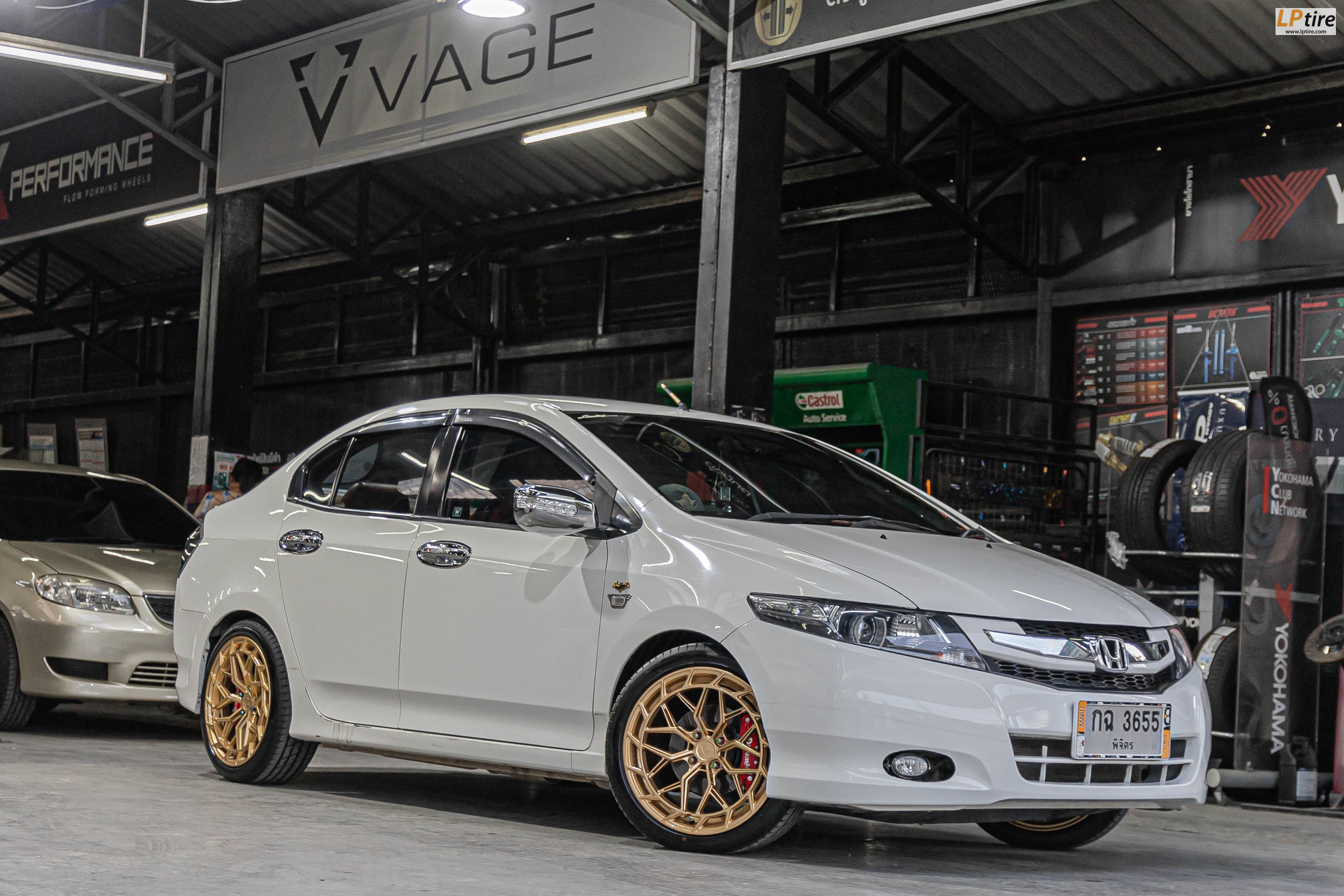 รถ - HONDA CITY ล้อแม็ก - VAGE VF033 E FlowForming ทอง สเปค - 17x7.5 ET35 4x100 ยาง - LENSO D-1CS เบอร์ - 205/45-17