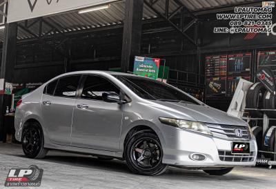 รถ - HONDA CITY ล้อแม็ก - Auto Option AOW11 (TE37) FlowForming DIAMOND BLACK ตัวหนังสือสีแดง
สเปค - 15x7 ET35 4x100 ยาง - YOKOHAMA V552 เบอร์ - 195/55-15