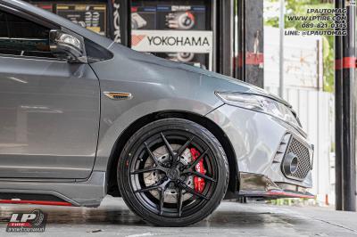 รถ - HONDA CITY ล้อแม็ก - ORI WHEELS CHAPTER-4 FlowForming BLACK FLAT สเปค - 17x7.5 ET35 4x100 รัดยาง - YOKOHAMA Alliance 040SP AL40 เบอร์ - 205/45-17 ชุดเบรค - AP Racing 5200 4pot
จานเบรค - หน้า 330mm
