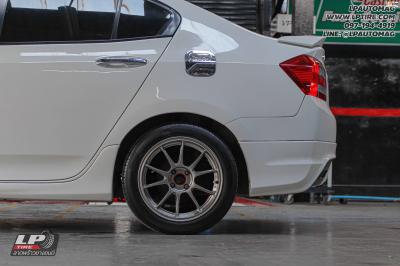 รถ - HONDA CITY ล้อแม็ก - NK Performance NK105N Flowforming TS-TITAN สเปค - 16x7 ET35 4x100
ยาง - YOKOHAMA ES32 เบอร์ - 185/55-16