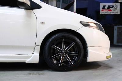 รถ - HONDA CITY ล้อแม็ก - EmotionR BY LENSO V08 สีดำเงามิลลิ่งก้านเงิน สเปค - 15x7 4x100 ET35 รัดยาง - DUNLOP R702 เบอร์ - 195/55-15