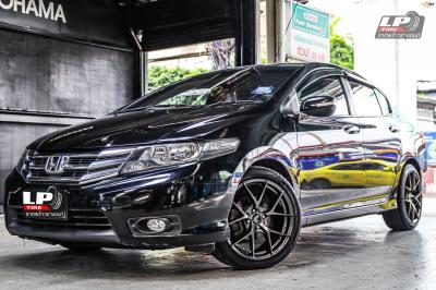 รถ - HONDA CITY ล้อแม็ก - LENSO Jager Dyna HD สเปค - 17x7.5 ET35 4x100 รัดยาง - DEESTONE R702 เบอร์ - 205/45-17