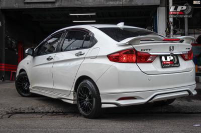 รถ - HONDA CITY GM6 Facelift ล้อแม็ก - LENSO ProjectD RACE5 ดำด้าน สเปค - 15x7.5 ET35 4x100 รัดยาง - YOKOHAMA ES32 เบอร์ - 195/55-15