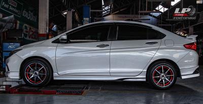 รถ - HONDA CITY GM6 ล้อแม็ก - YACHIYODA LW01 ดำหน้าเงาขลิบแดง สเปค - 16x7 ET40 4x100-4x114.3