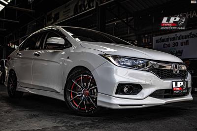 รถ - HONDA CITY GM6 ล้อแม็ก - TORQ SUN ดำหน้าเงาอันเดอร์คัตแดง สเปค - 17x7 ET35 4x100
รัดยาง - FIRENZA ST-01A เบอร์ -205/45-17