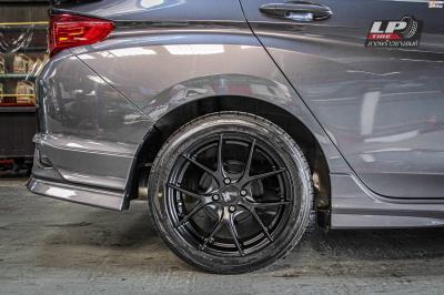 รถ - HONDA CITY ล้อแม็ก - LENSO Jager Dyna ดำด้าน ขอบ - 16x7 ET35 4x100 ยาง - FALKEN ZE914
เบอร์ - 195/50-16