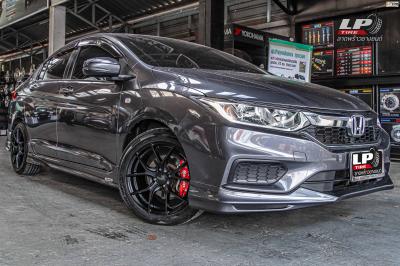 รถ - HONDA CITY ล้อแม็ก - LENSO Jager Dyna ดำด้าน ขอบ - 16x7 ET35 4x100 ยาง - FALKEN ZE914
เบอร์ - 195/50-16