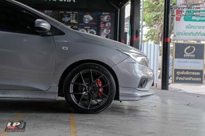 รถ - HONDA CITY ล้อแม็ก - LENSO Jager Dyna HD สเปค - 17x7.5 ET35 4x100 ยาง - YOKOHAMA V552
เบอร์ -205/45-17