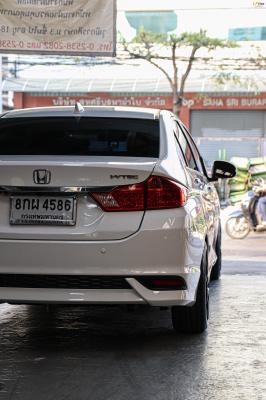 รถ -HONDA CITY ล้อแม็ก - LENSO Jager Dyna ดำด้าน สเปค - 16x7 ET35 4x100 ยาง -YOKOHAMA V701
เบอร์ -195/50-16