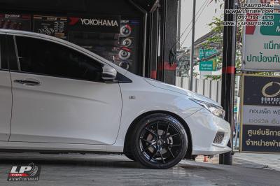 รถ -HONDA CITY ล้อแม็ก - LENSO Jager Dyna ดำด้าน สเปค - 16x7 ET35 4x100 ยาง -YOKOHAMA V701
เบอร์ -195/50-16