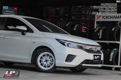 รถ - HONDA CITY ล้อแม็ก - ENKEI SC55 ขาว สเปค - 15x7 ET28 4x100 ยาง - YOKOHAMA V552 เบอร์ - 195/55-15