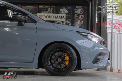 รถ - HONDA CITY ล้อแม็ก - Auto Option AOW-105X (TC105X) FlowForming ดำด้าน สเปค -15x7 ET35 4x100 ยาง - DUNLOP DIREZZA DZ102+ เบอร์ - 205/50-15 ชุดเบรก H-Drive รุ่น GT Series 4Pots 286mm
โช๊คอัพสตรัทปรับเกลียว H-DRIVE รุ่น S spec * * โช๊คสตัรทปรับสูงต่ำสไลด์กระบอก ปรับนุ่มแข็ง 30 ระดับ * *
แผ่นปิดกันกระแทกใต้ห้องเครื่อง ( UnderGuard )