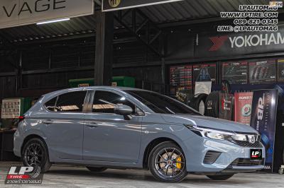 รถ - HONDA CITY ล้อแม็ก - LENSO JAGER DYNA ดำด้าน สเปค - 15x6.5 ET38 4x100 ยาง - YOKOHAMA V701 เบอร์ - 195/55-15 ชุดจานพร้อมปั้มเบรค AP Racing 285mm 4pots