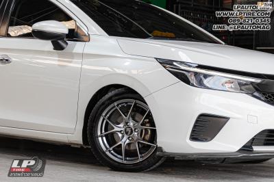 รถ - HONDA CITY ล้อแม็ก - LENSO Jager Dyna HB สเปค - 16x7 ET35 4x100 ยาง - LENSO D-1CS
เบอร์ - 195/50-16