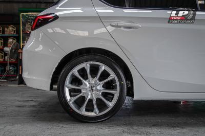 รถ - HONDA CITY ป้ายแดง ล้อแม็ก -MOMO M-50 (DEP) HS สเปค - 17x7 ET40 4x100 รัดยาง - YOKOHAMA V552 เบอร์- 205/45-17