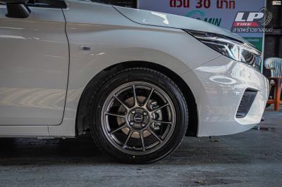 รถ - HONDA CITY ล้อแม็ก - AOW-#105X (TC105X) #FlowForming EJ-TITAN สเปค - 16x7 ET36 4x100 - งานไทย #autooptions ผลิตด้วยระบบ #Flowforming (FTA) น้ำหนักเบา แกร่ง เหนียว ทน งานไทย #AutooptionsWheel รัดยาง - YOKOHAMA AE51 เบอร์- 195/50-16 สปริงโช๊คอัพ - YSS spring
- ผลิตจากวัตถุดิบเกรดพรีเมี่ยมระดับโลก ด้วยเทคโนโลยีมาตรฐานจากยุโรป พร้อมกับเครื่องจักรที่ทันสมัย มีความยืดหยุ่นและคงทนสูง