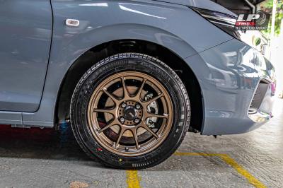 รถ - HONDA CITYล้อแม็ก -KONIG N632 Dekagram FlowForming น้ำตาล ขอบ - 15x7 ET28 4x100
ยาง - YOKOHAMA A-DRIVE AA01 เบอร์ - 195/55-15