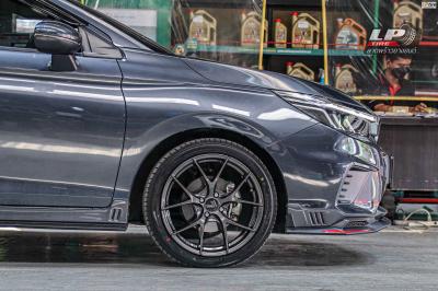 รถ - HONDA CITY ล้อแม็ก - LENSO Jager Dyna HD ขอบ - 17x7.5 ET35 4x100 ยาง- YOKOHAMA AE51
เบอร์ -205/45-17