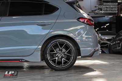 รถ - HONDA CITY ล้อแม็ก - LENSO Jager Dyna HD สเปค - 17x7.5 ET35 4x100 ยาง - YOKOHAMA V701
เบอร์ - 205/45-17