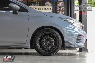 รถ - HONDA CITY ล้อแม็ก - NK Performance NK30 (RE30) Flowforming DGM สเปค - 16x7 ET35 4x100
ยาง - YOKOHAMA AE51 เบอร์ - 195/50-16