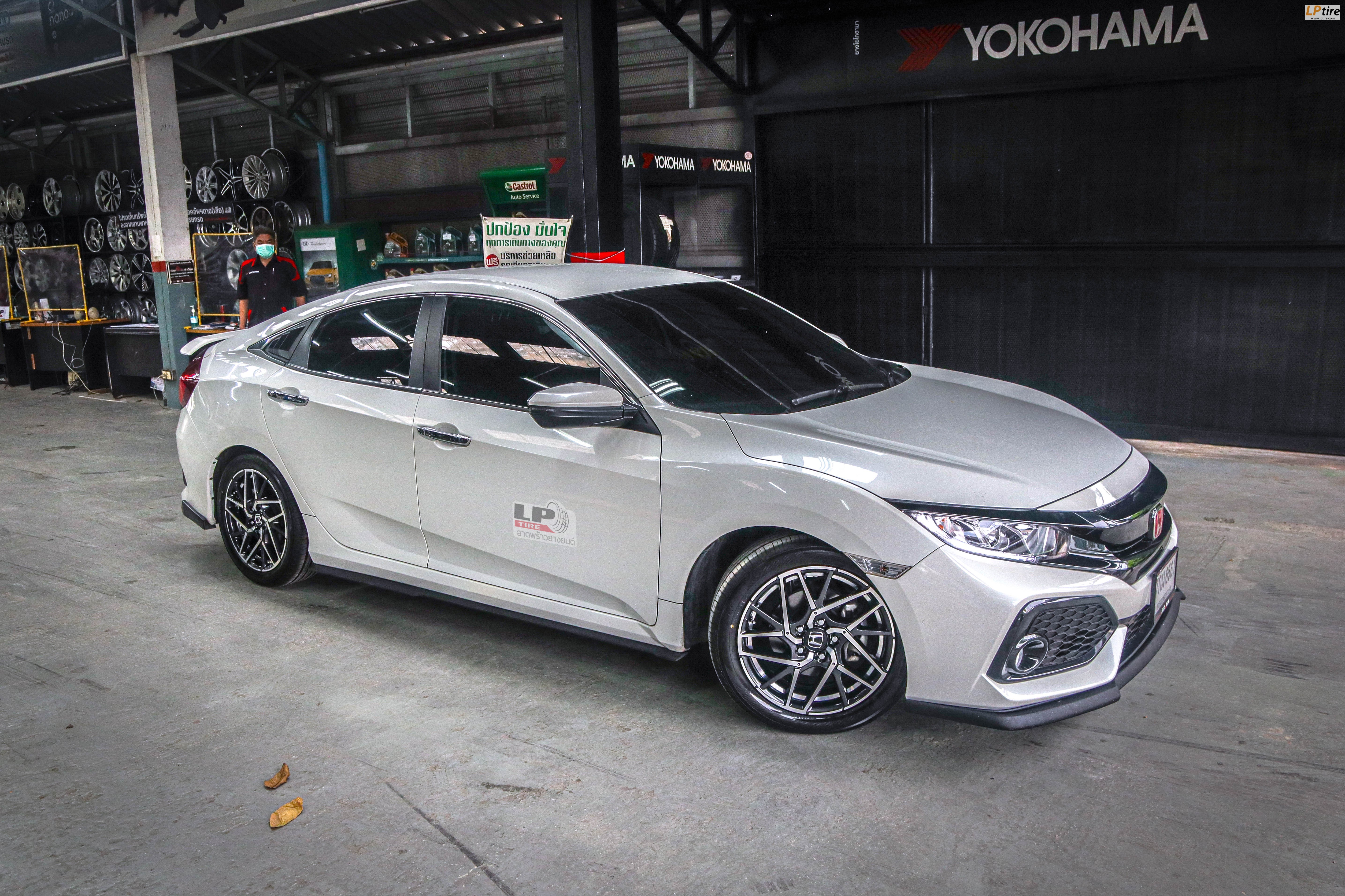 
Honda Civic FC ล้อแม็ก Honda OEM Modulo 17x7 ET45 5x114.3 รัดยาง Yokohama Advan dB V552 ตัวท็อป 215/50-17
