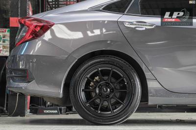 รถ - HONDA CIVIC ล้อแม็ก - KONIG N632 Dekagram FlowForming ดำด้าน สเปค - 17x8 ET40 5x114.3
ยาง - YOKOHAMA เบอร์ - 215/50-17